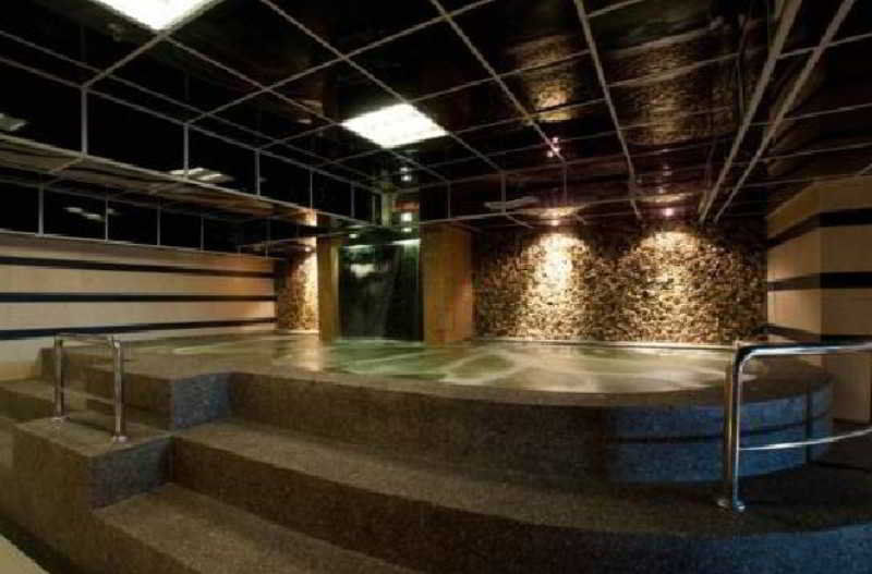 ג'והור בהרו Pariss Hotel מראה חיצוני תמונה