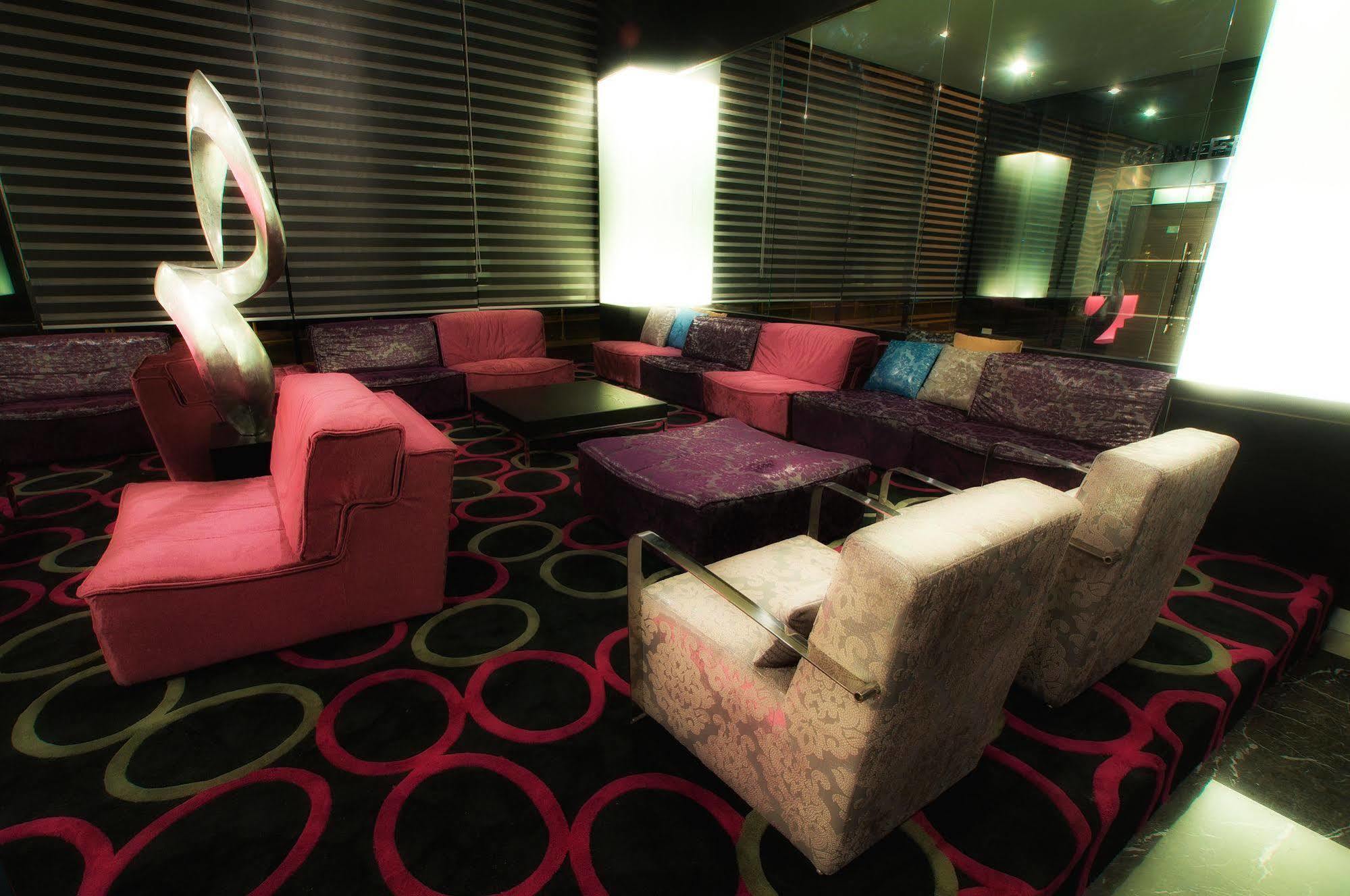 ג'והור בהרו Pariss Hotel מראה חיצוני תמונה